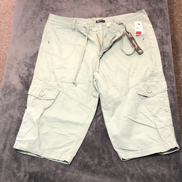 Supplies by Union bay pants, green gray color, size 18 - Picture 1 of 4